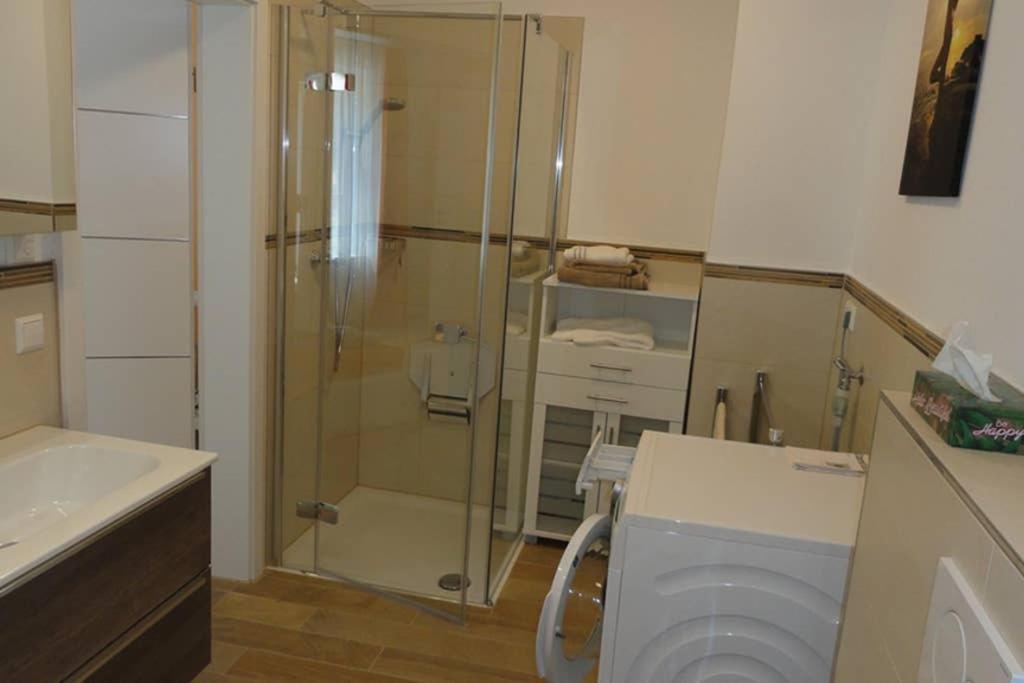 Top 2 Zi-Wohnung, 350 M Zum See FDH Екстериор снимка